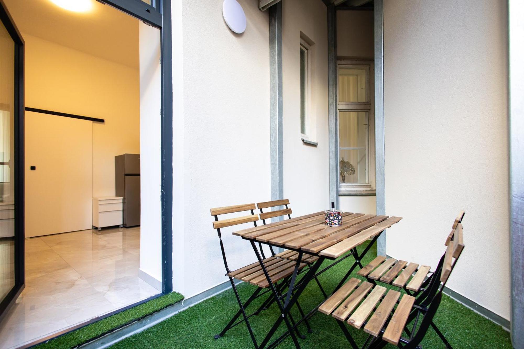 Le David 1020 Apartment *